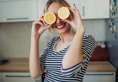 Gesunde Ernährung gegen Vitamin-C-Mangel